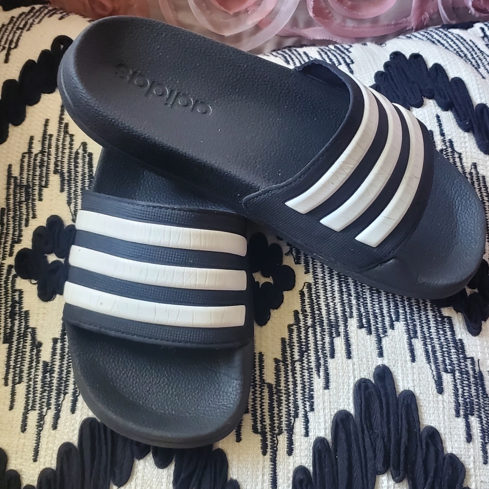 Kids Adidas Slide Sandal